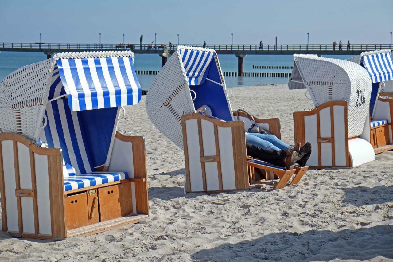 Hotel Meerlust Zingst Extérieur photo
